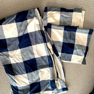 Pottery Barn Duvet and Shams